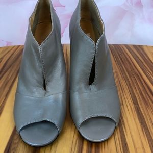 Nine West 7.5N Heel